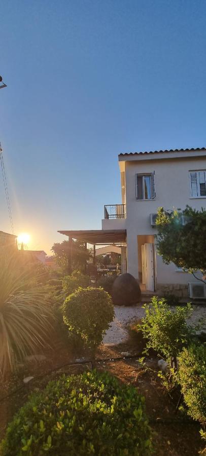 Fab Sea And Mountain View Villa, Walking Distance From The Sandy Beach Yialia Exteriér fotografie